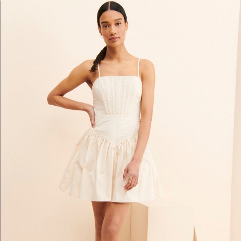 First Love Mini Dress
Atoir